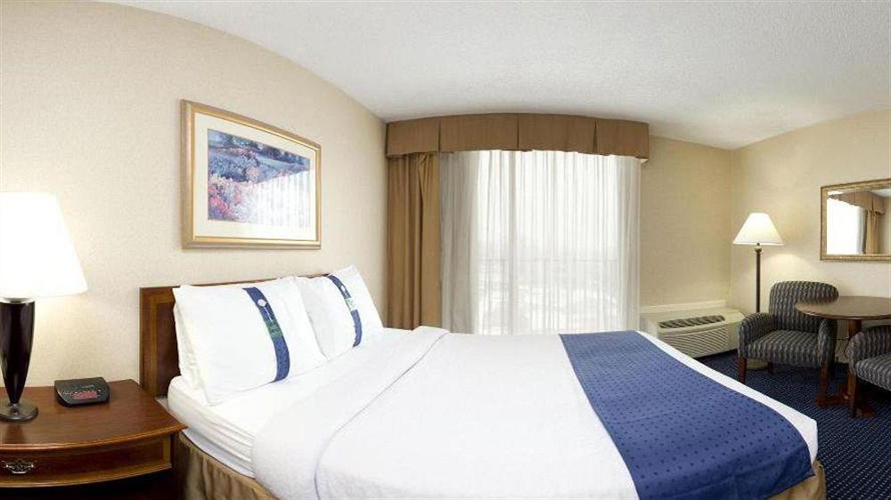 Holiday Inn Akron-West By Ihg Montrose Exteriér fotografie