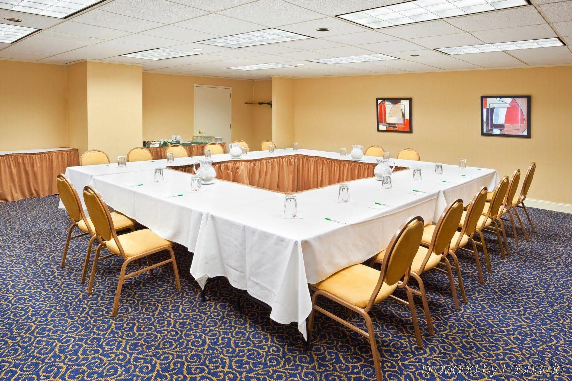 Holiday Inn Akron-West By Ihg Montrose Exteriér fotografie